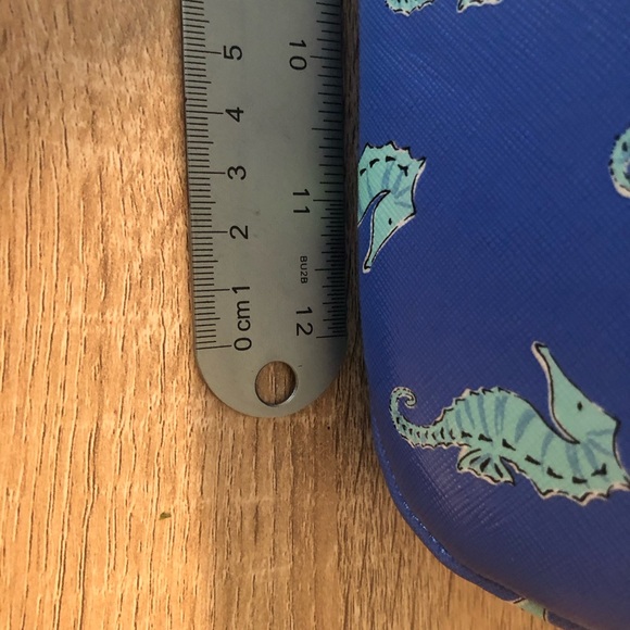 Brand new Kate Spade 13 1/2 inches wide by 9 3/4 inches iPad holder. Gorgeous - Picture 12 of 12